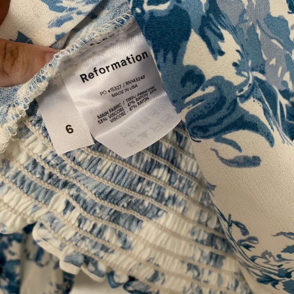 Reformation Reign Top in Olympia - Picture 4 of 4